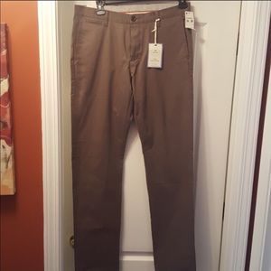 Men’s Dockers NWT 34x36 The Clean Khaki slim pants